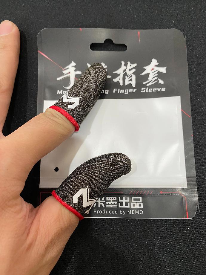 Bao tay chơi game điện thoại MEMO